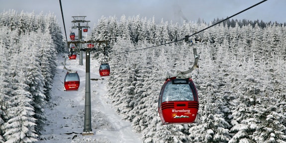 Wurmbergseilbahn_im_Winter_-_Braunlage_Tourismus_GmbH.jpg